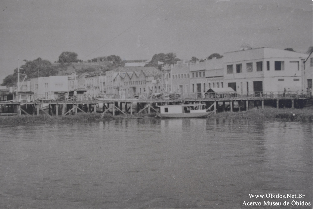 ÓBIDOS NA HISTÓRIA: Elevação de Óbidos a categoria de Vila    