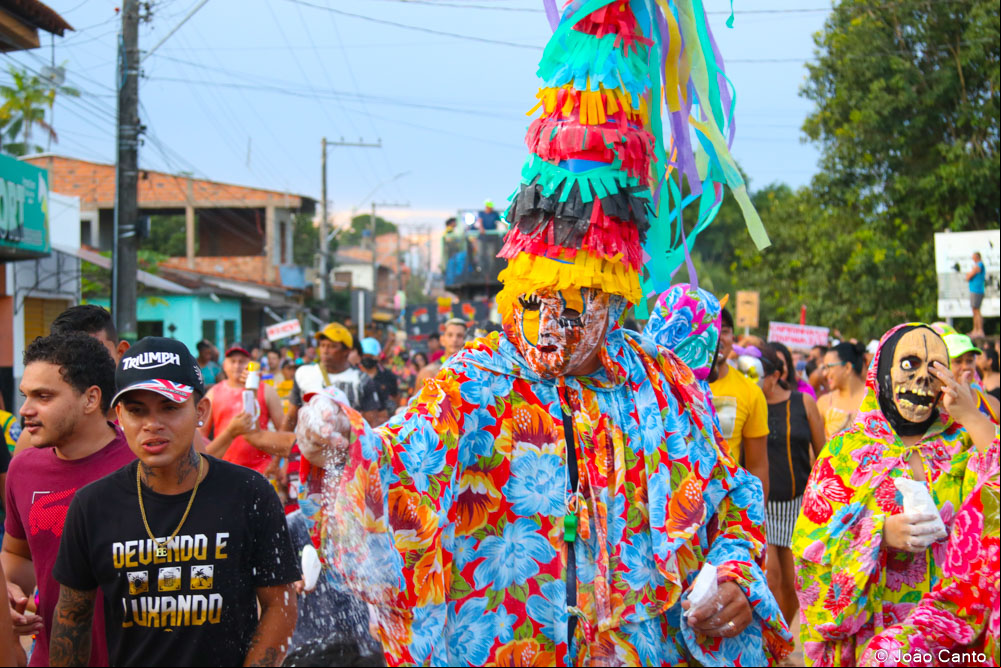 PRÉ CARNAPAUXIS 2023: Bloco Unidos do Morro pelas Ruas de Óbidos