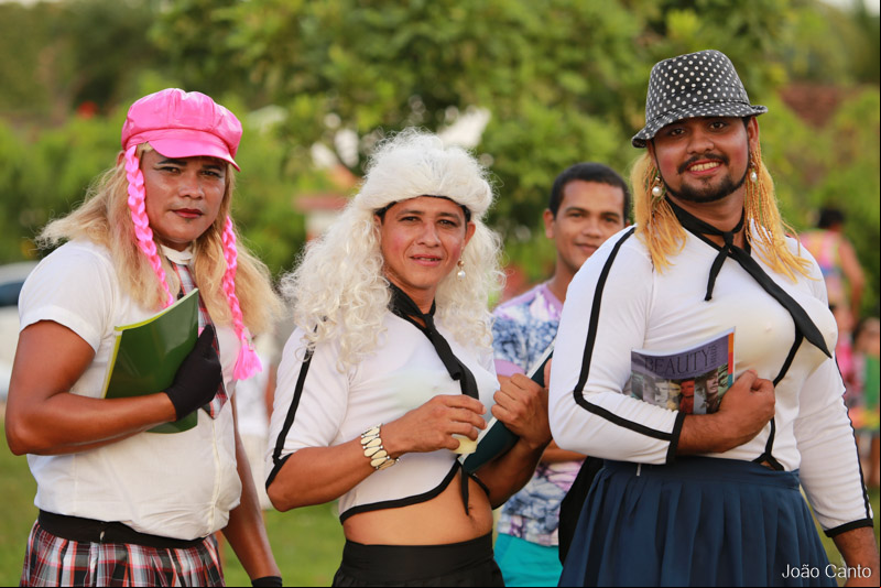 Bloco das Virgens: A Tradição Mais Irreverente do Carnapauxis